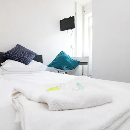 Pebbles Guest House-2